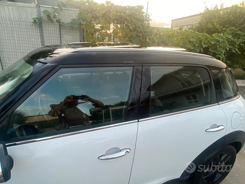 Usata Mini Countryman 122 CV (89 kW) 2012 Bianco SUV