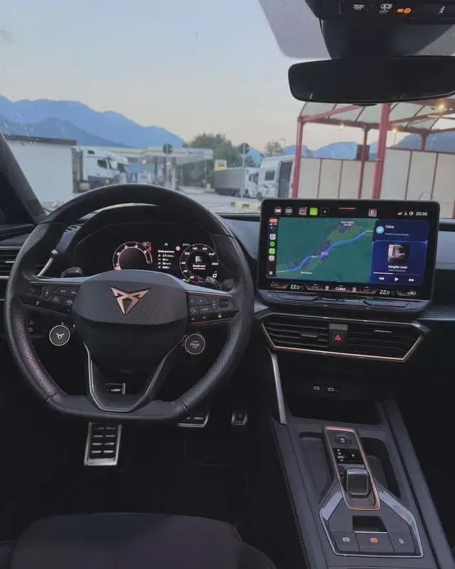 Usata Cupra Leon 150 CV (110 kW) 2025 Bianco Berlina