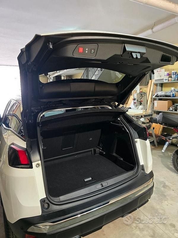 Usata Peugeot 3008 Crossway 131 CV (96 kW) 2019 Bianco Berlina