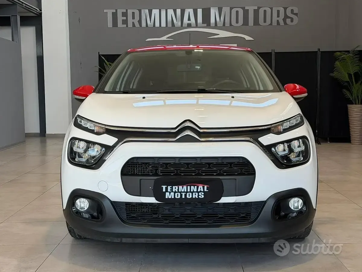 Usata Citroën C3 Feel 102 CV (75 kW) 2023 Bianco Utilitaria