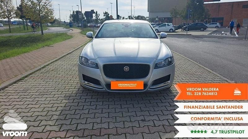 Usata Jaguar XF 180 CV (132 kW) 2017 Berlina