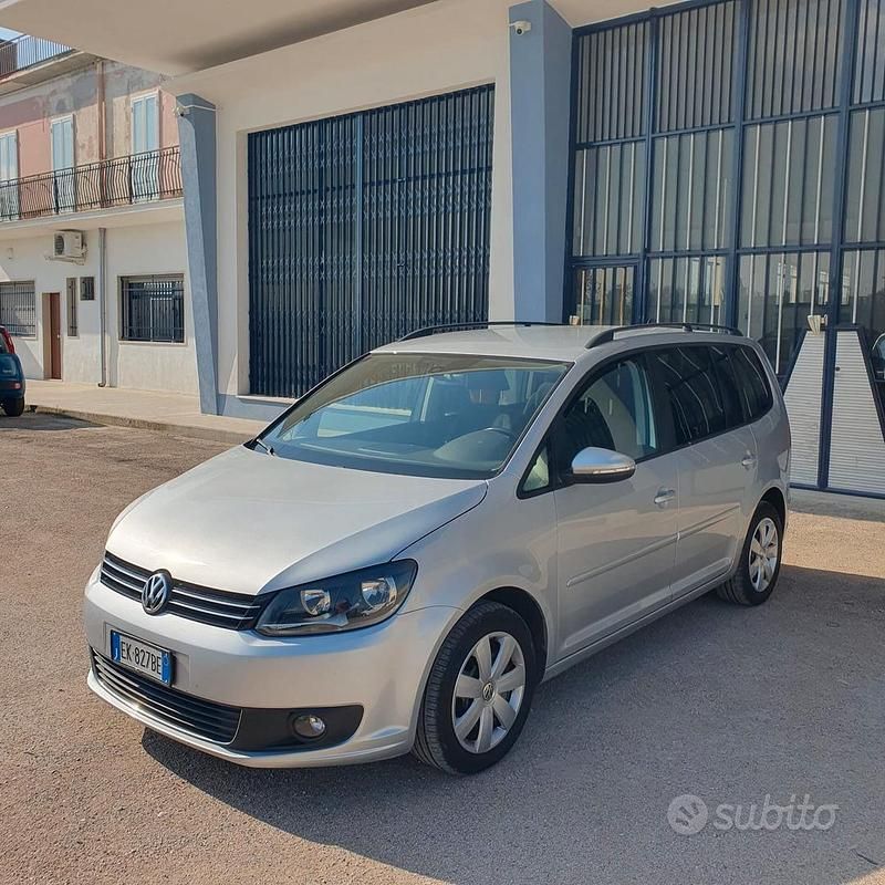 Usata VW Touran Comfortline 2011 Grigio Monovolume