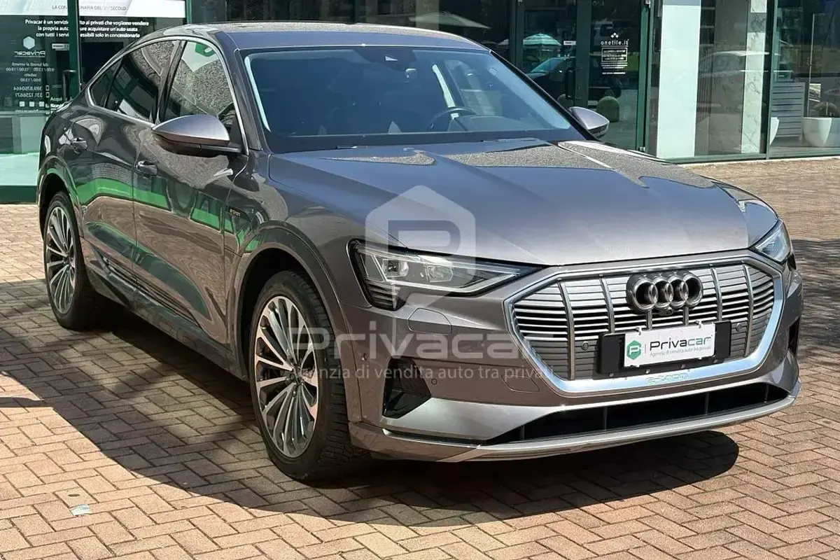 Usata Audi e-tron Business 158 kW (215 CV) 2021 Grigio SUV