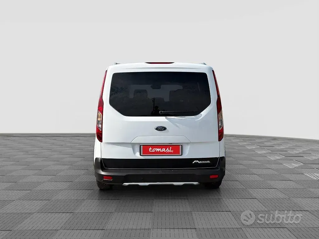 Usata Ford Tourneo Connect 120 CV (88 kW) 2021 Bianco Monovolume
