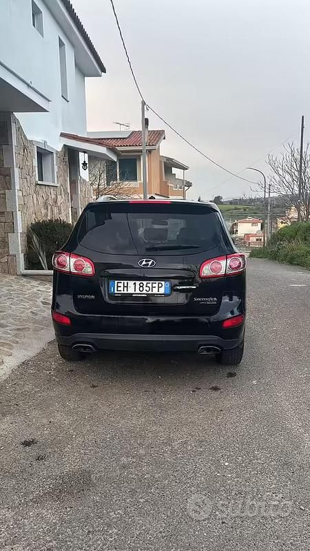 Usata Hyundai Santa Fe 197 CV (144 kW) 2011 Nero SUV