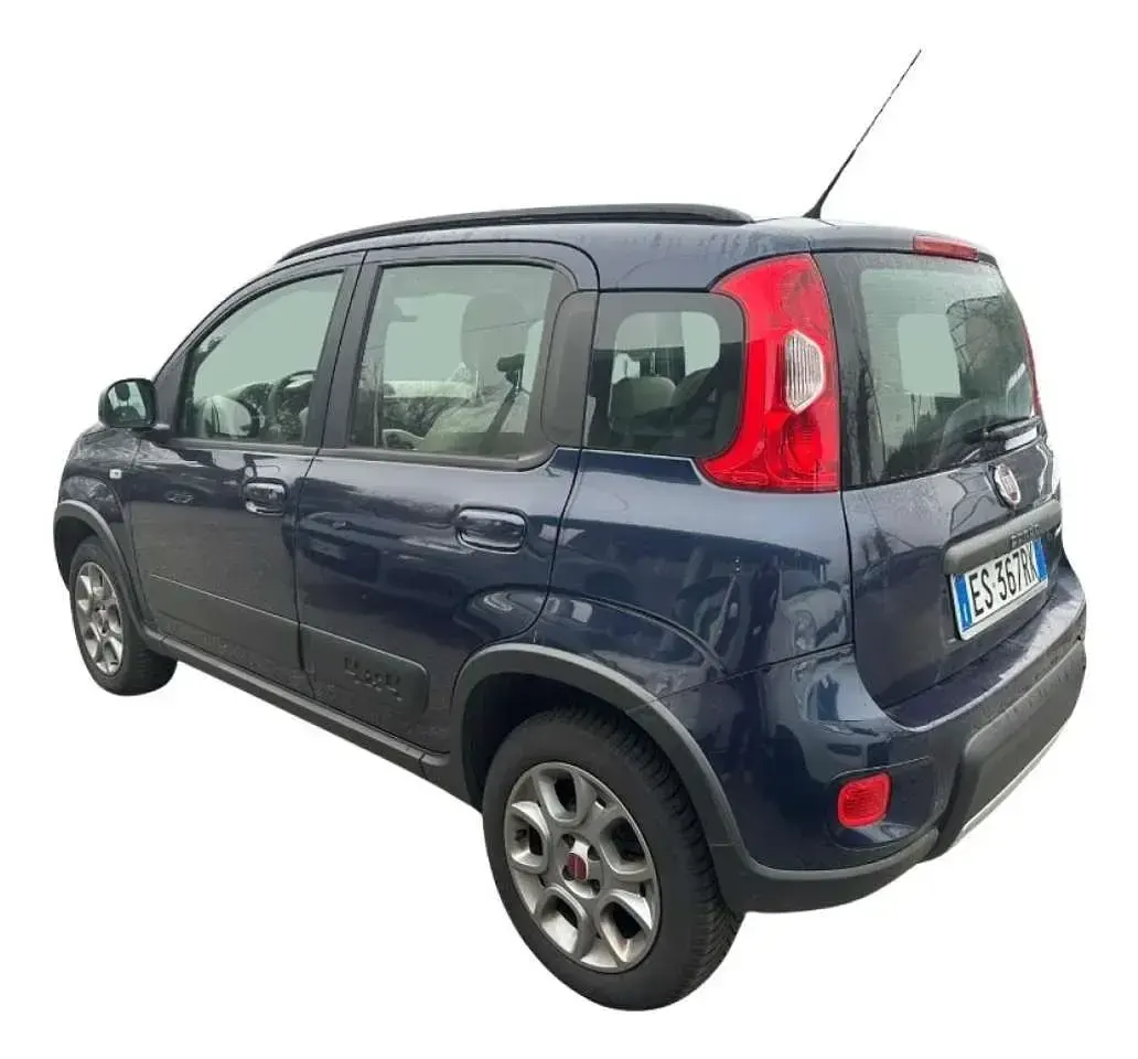 Usata Fiat Panda 4x4 S 75 CV (55 kW) 2013 Blu Utilitaria