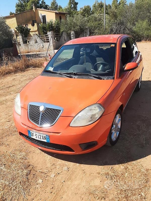 Usata Lancia Ypsilon 2007 Rosso Utilitaria