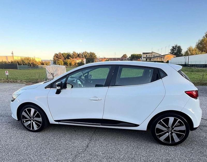 Usata Renault Clio IV 90 CV (66 kW) 2014 Bianco Berlina