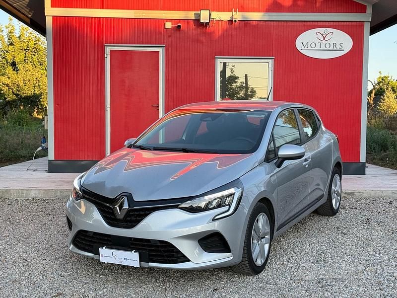 Usata Renault Clio V Evolution 100 CV (73 kW) 2022 Grigio Berlina