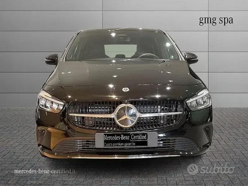 Usata Mercedes B180 Advanced 116 CV (85 kW) 2026 Nero Utilitaria