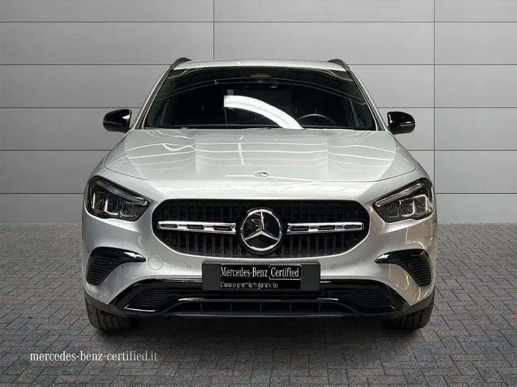 Usata Mercedes GLA200 Advanced 150 CV (110 kW) 2025 Argento hightech SUV