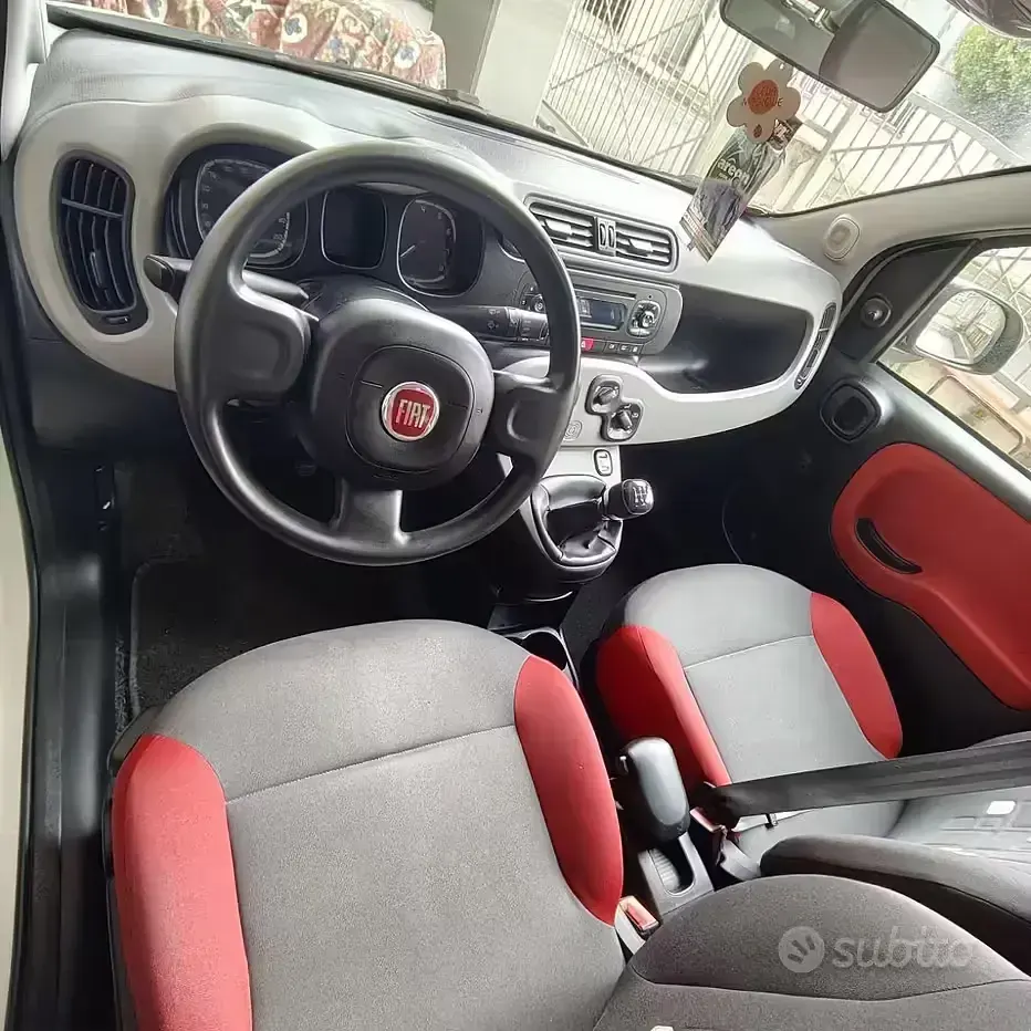 Usata Fiat Panda 85 CV (62 kW) 2014 Utilitaria