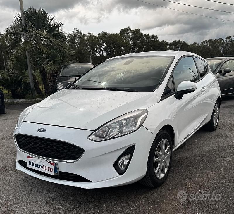 Usata Ford Fiesta Trend 85 CV (62 kW) 2020 Bianco Utilitaria