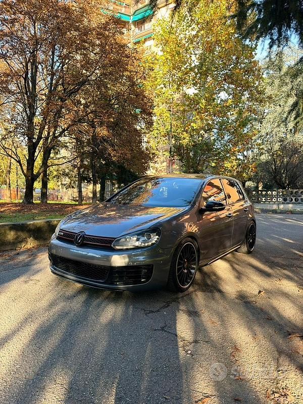 Usata VW Golf VI GTI 211 CV (155 kW) 2010 Grigio Utilitaria