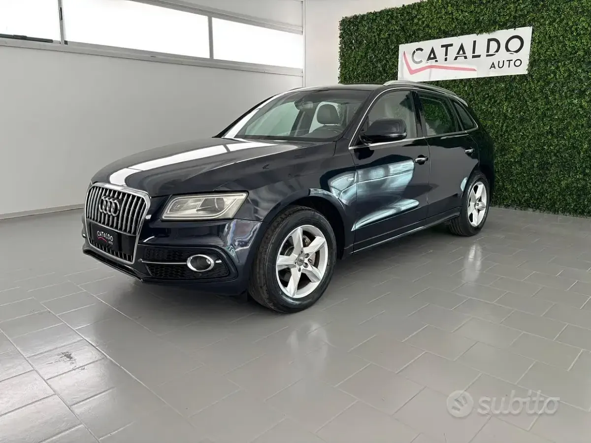 Usata Audi Q5 Advanced Plus 150 CV (110 kW) 2016 Blu SUV