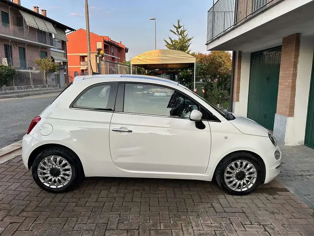 Usata Fiat 500 Lounge 69 CV (50 kW) 2018 Giallo Utilitaria