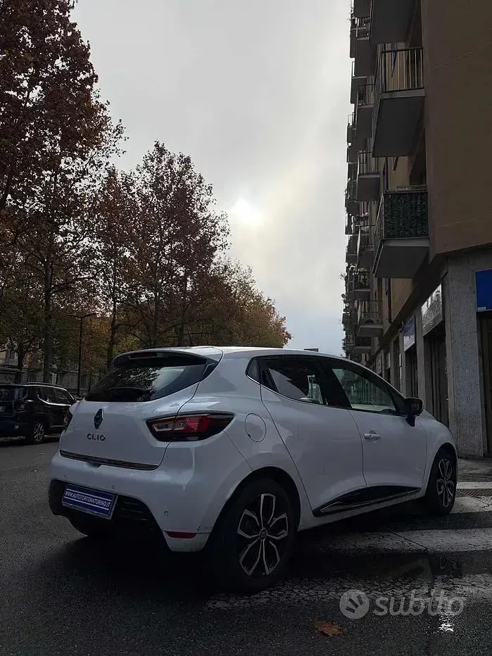 Usata Renault Clio IV Life 90 CV (66 kW) 2018 Bianco Berlina