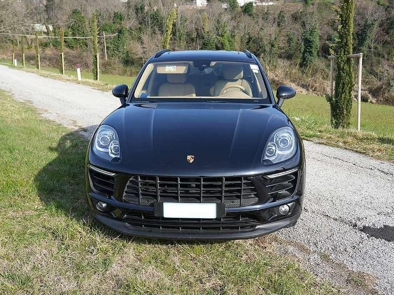 Usata Porsche Macan 250 CV (183 kW) 2016 Nero SUV