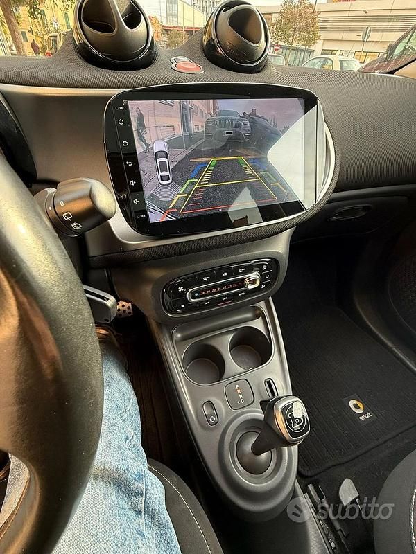 Usata Smart ForFour 2016 Blu Utilitaria