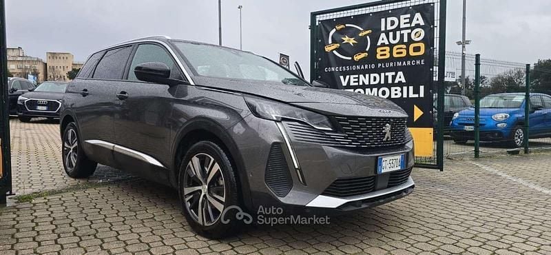 Usata Peugeot 5008 Allure 131 CV (96 kW) 2024 Grigio SUV