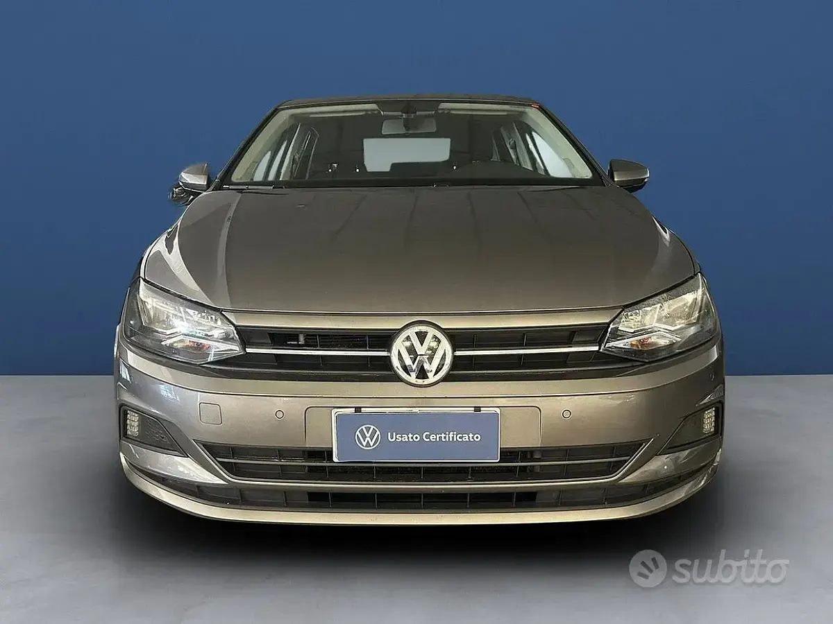 Usata VW Polo Comfortline 80 CV (58 kW) 2019 Grigio Utilitaria