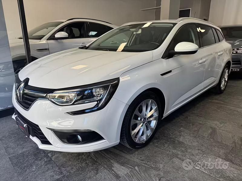Usata Renault Mégane GrandTour 110 CV (80 kW) 2017 Bianco Station wagon