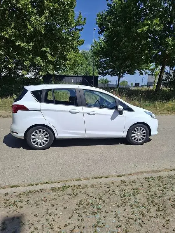 Usata Ford B-MAX Titanium X 87 CV (63 kW) 2016 Monovolume