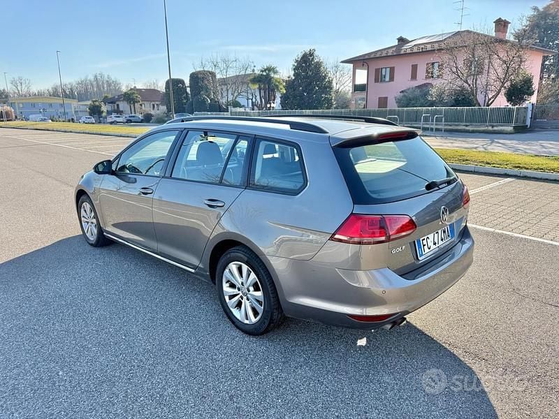 Usata VW Golf VII S 125 CV (91 kW) 2016 Grigio Station wagon