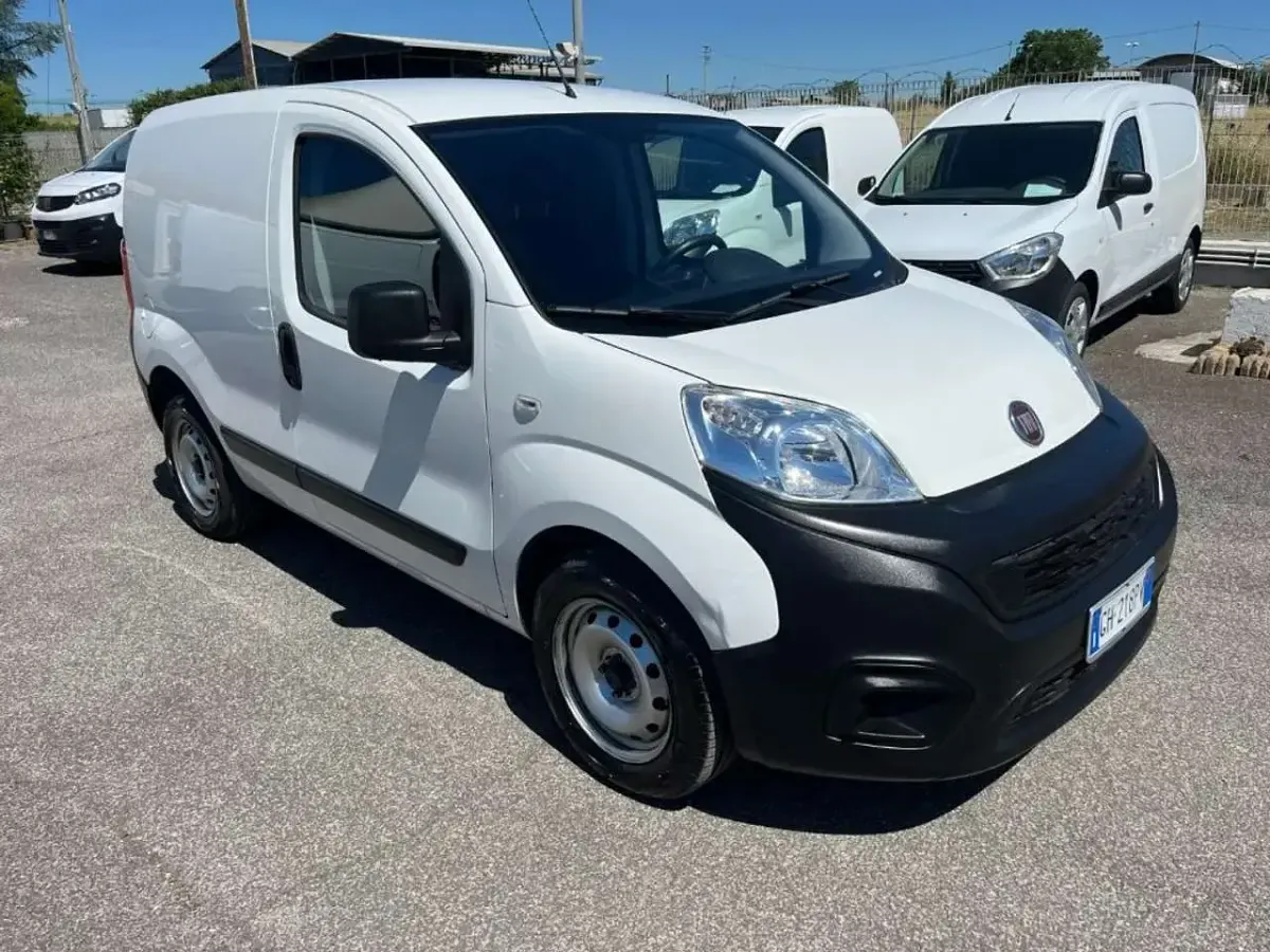 Usata Fiat Fiorino 80 CV (58 kW) 2021 Bianco Monovolume