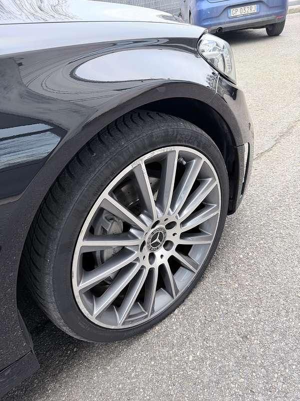 Usata Mercedes C220 Premium Plus 194 CV (142 kW) 2022 Nero Coupé