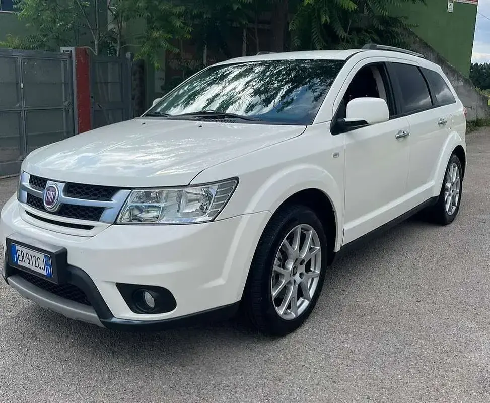 Usata Fiat Freemont 170 CV (125 kW) 2013 Bianco SUV