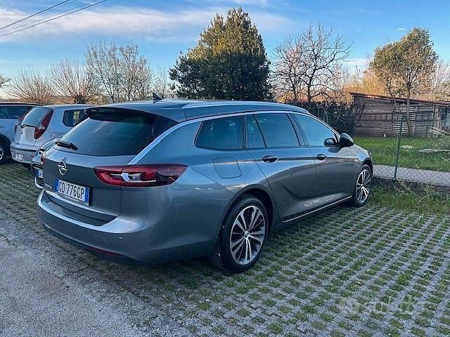 Usata Opel Insignia 2021 Grigio Station wagon