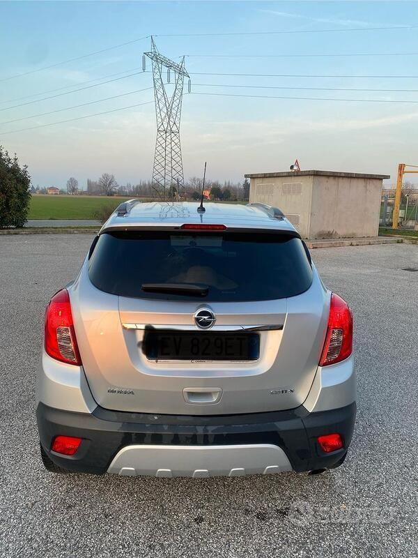 Grigio Usata 2014 Opel Mokka SUV | 5900 € (Super prezzo) - Immagine 1/4