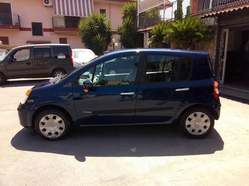 Usata Renault Modus Dynamique 85 CV (62 kW) 2006 Blu Monovolume