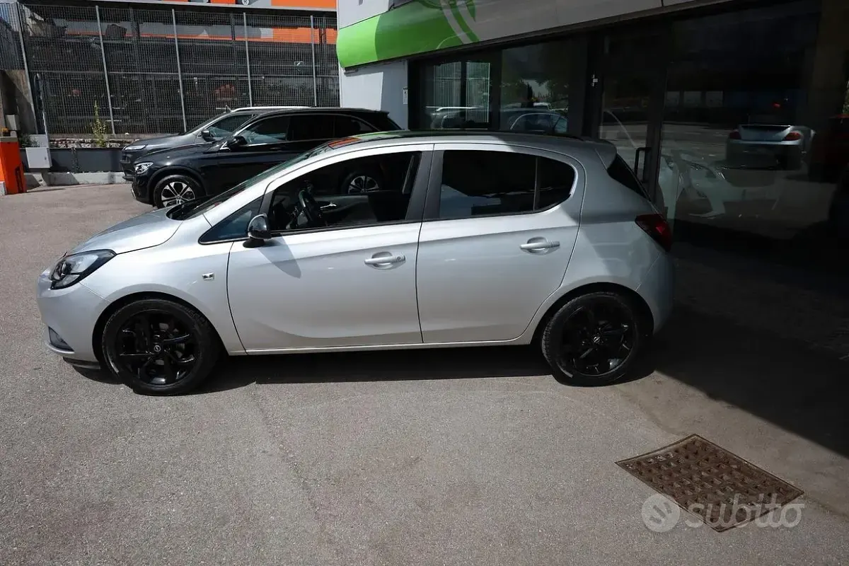 Usata Opel Corsa 69 CV (50 kW) 2016 Grigio Utilitaria