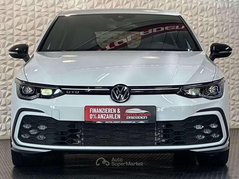 Bianco Usata 2023 VW Golf Style Tre volumi | 27.890 € (Super prezzo) - Immagine 1/4