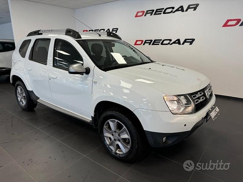 Usata Dacia Duster Lauréate 110 CV (80 kW) 2017 Bianco SUV