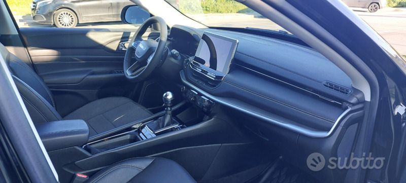 Nero Usata 2022 Jeep Compass Limited SUV | 27.000 € (Molto cara) - Immagine 1/4