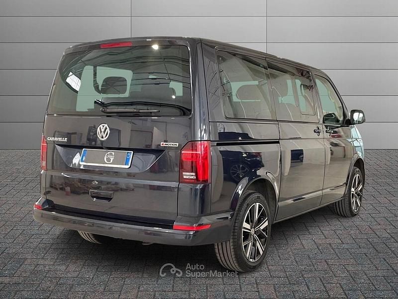 Usata VW Multivan Business 204 CV (150 kW) 2023 Blu Furgone