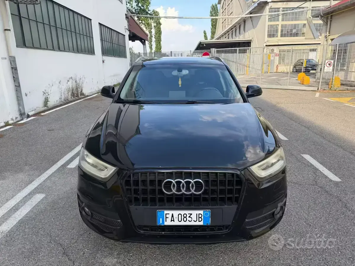 Usata Audi Q3 Advanced 177 CV (130 kW) 2012 Nero SUV