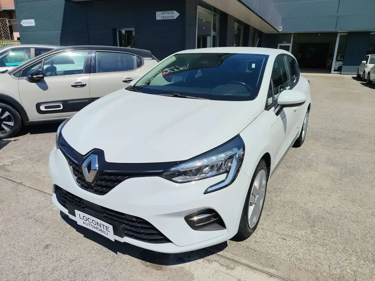Usata Renault Clio V Intens 101 CV (74 kW) 2020 Bianco Berlina