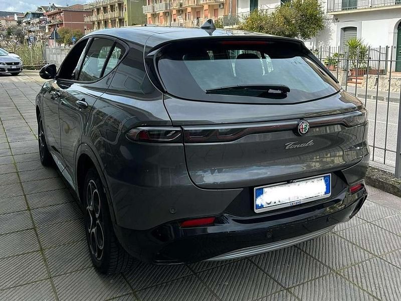 Usata Alfa Romeo Tonale Ti 160 CV (117 kW) 2023 Grigio SUV