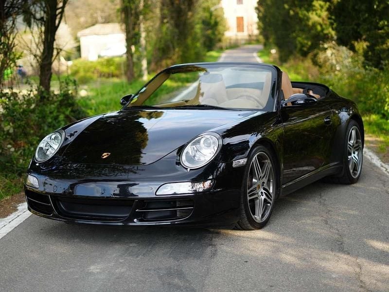 Usata Porsche 997 355 CV (261 kW) 2006 Black metal Cabrio