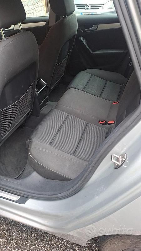 Usata Audi A4 177 CV (130 kW) 2013 Grigio Station wagon