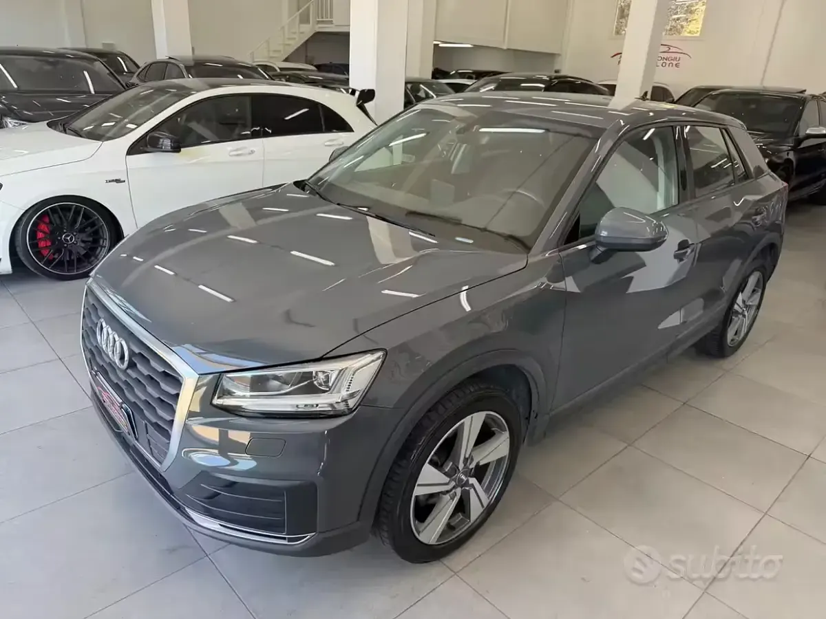 Usata Audi Q2 Ambiente 116 CV (85 kW) 2020 Grigio SUV