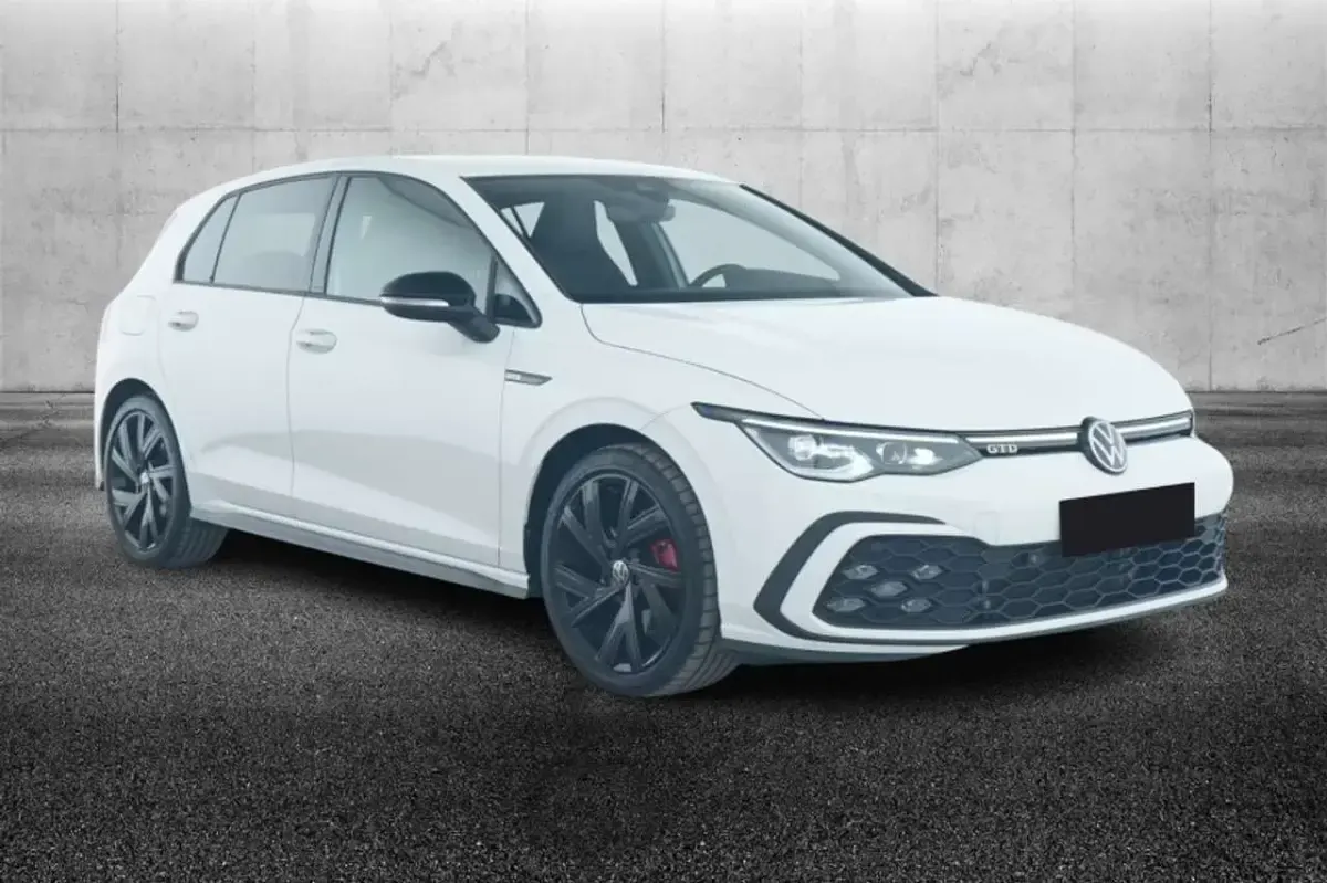 Usata VW Golf GTD 200 CV (147 kW) 2022 Bianco Monovolume
