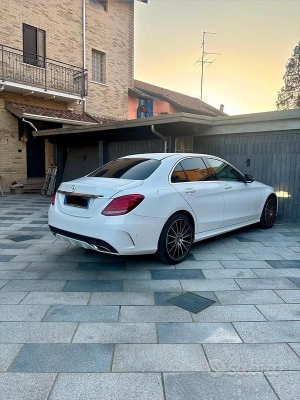 Usata Mercedes C220 Premium 170 CV (125 kW) 2014 Bianco Berlina