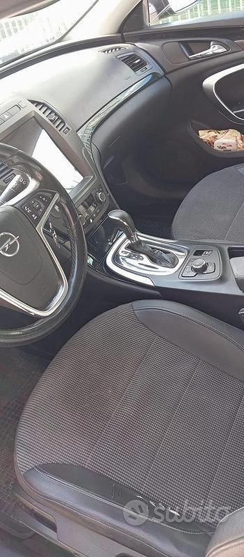 Occasion Opel Insignia 160 ch (117 kW) 2011 Gris Break