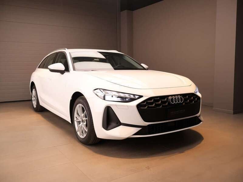 Nuova Audi A5 Business 150 CV (110 kW) 2025 Bianco Coupé