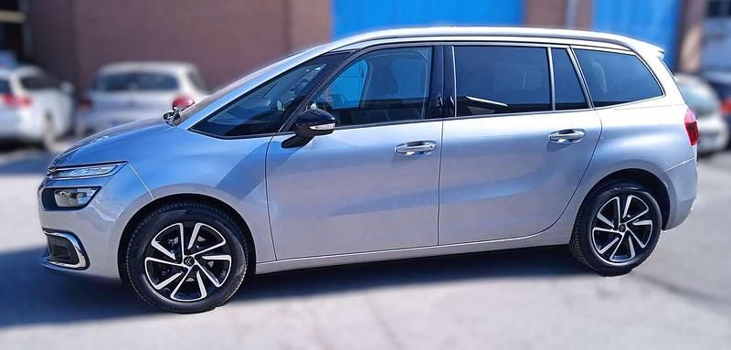 Usata Citroën C4 SpaceTourer Shine 131 CV (96 kW) 2022 Steel grey Monovolume